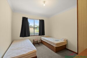 48 Janis Street, Halls Head, WA 6210 AUS