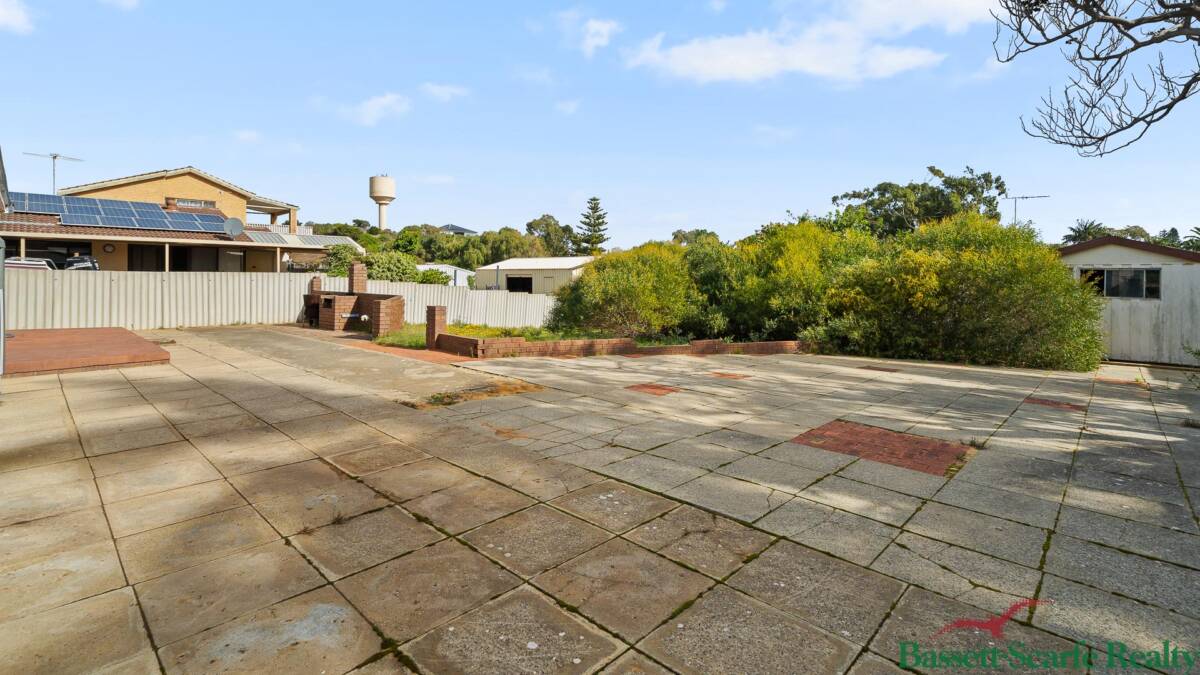 48 Janis Street, Halls Head, WA 6210 AUS