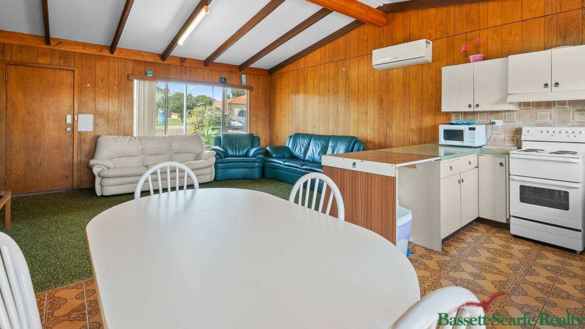 48 Janis Street, Halls Head, WA 6210 AUS