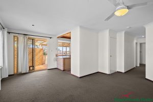 8/7 Kilkenny Gardens, Halls Head, WA 6210 AUS