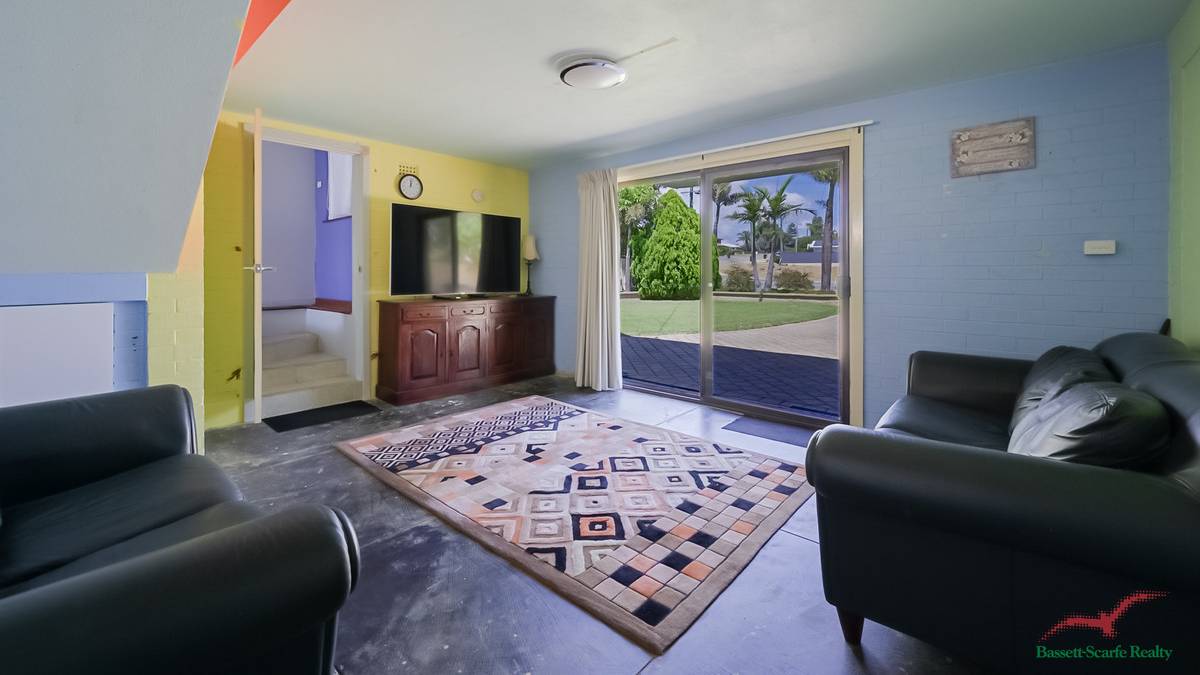 82 Leighton Road, Halls Head, WA 6210 AUS