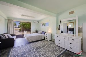 82 Leighton Road, Halls Head, WA 6210 AUS