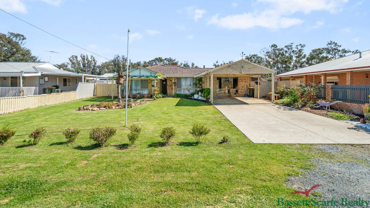 55 Culeenup Road, North Yunderup, WA 6208 AUS