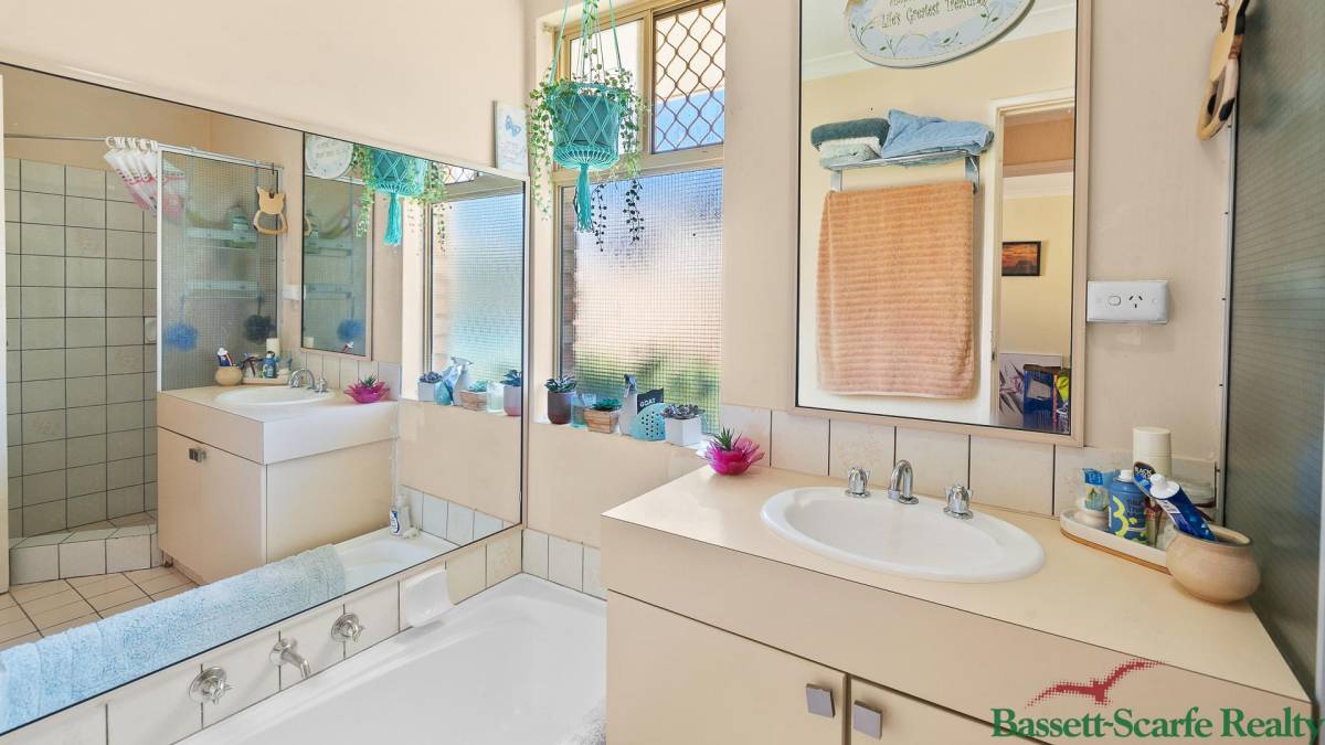 55 Culeenup Road, North Yunderup, WA 6208 AUS