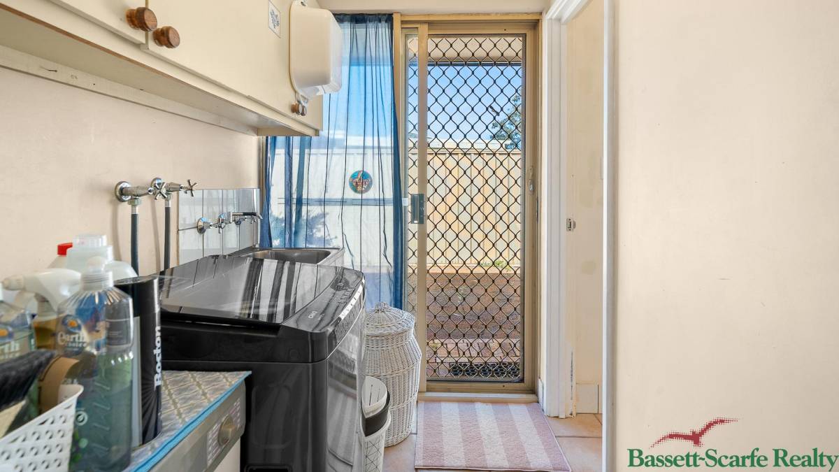 55 Culeenup Road, North Yunderup, WA 6208 AUS